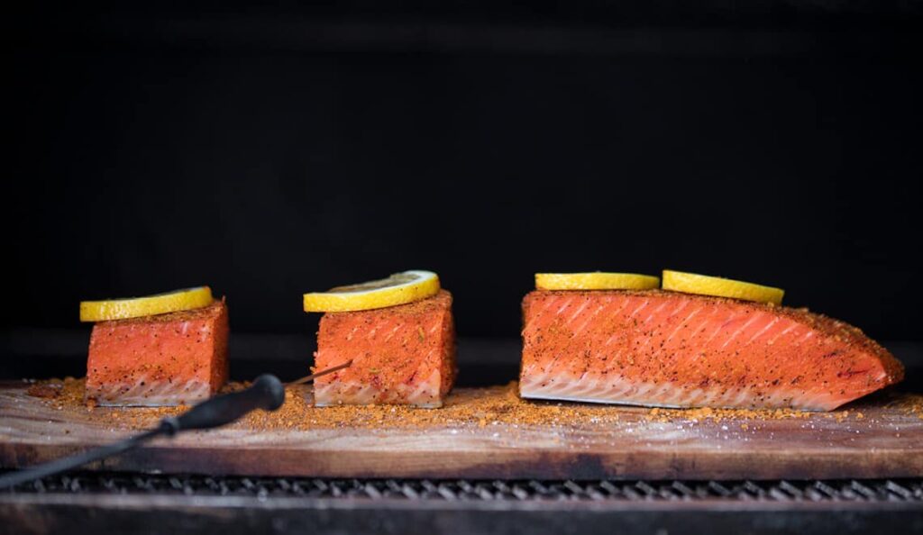 Lachs von der Planke